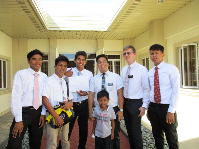 Elders in Santo Domingo