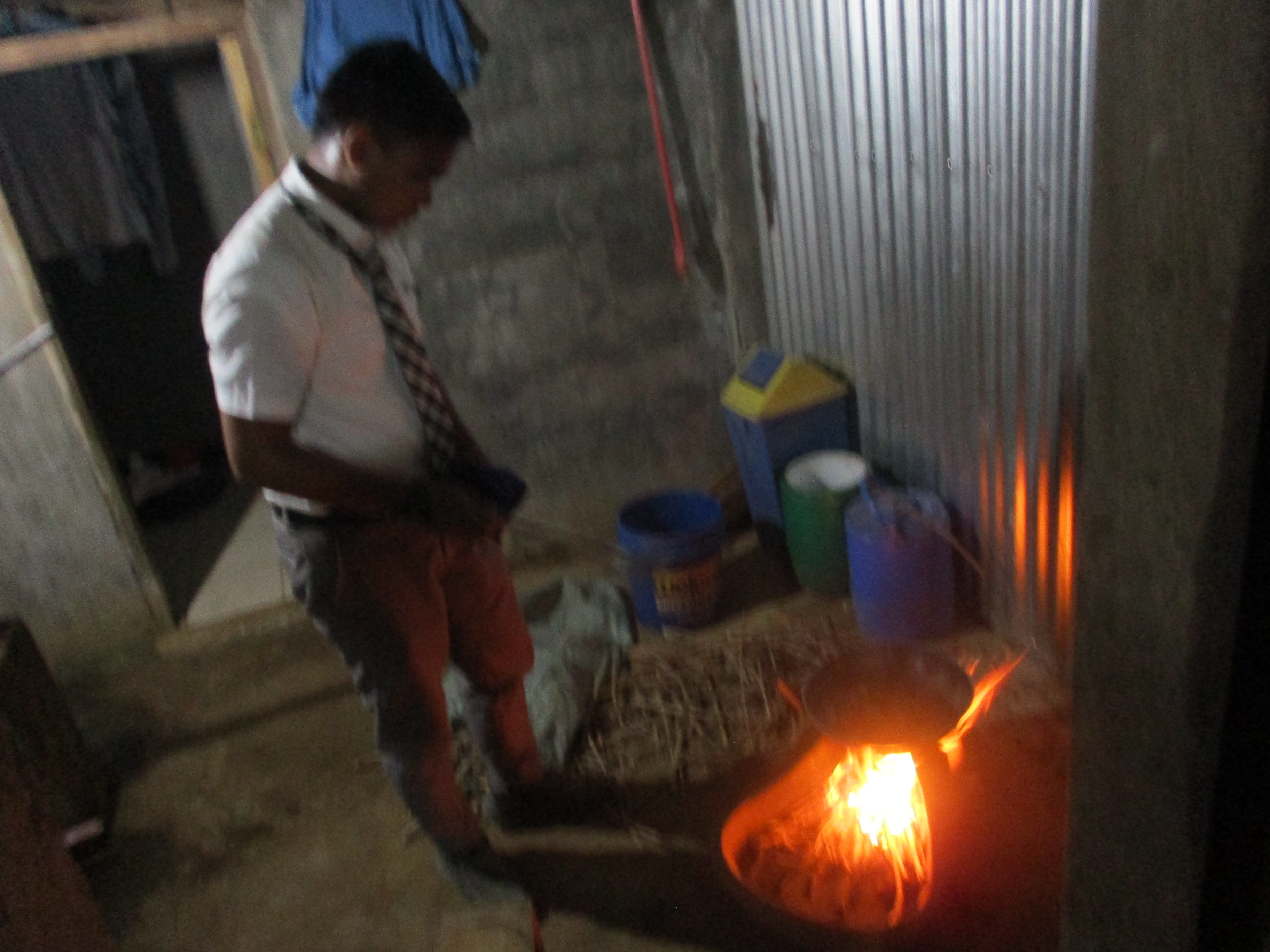 Elder Minosa cooking