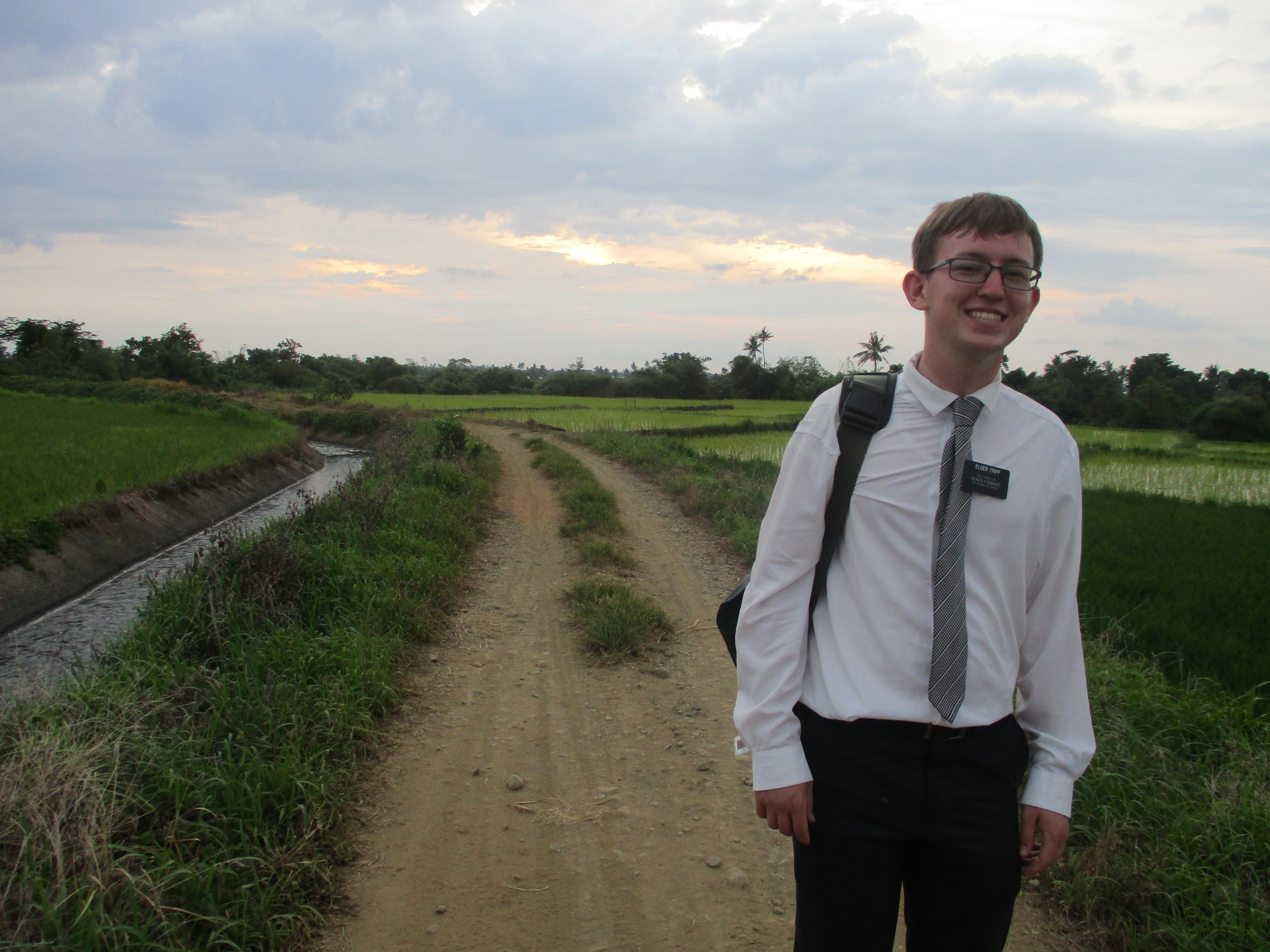 Elder Tripp dirt road