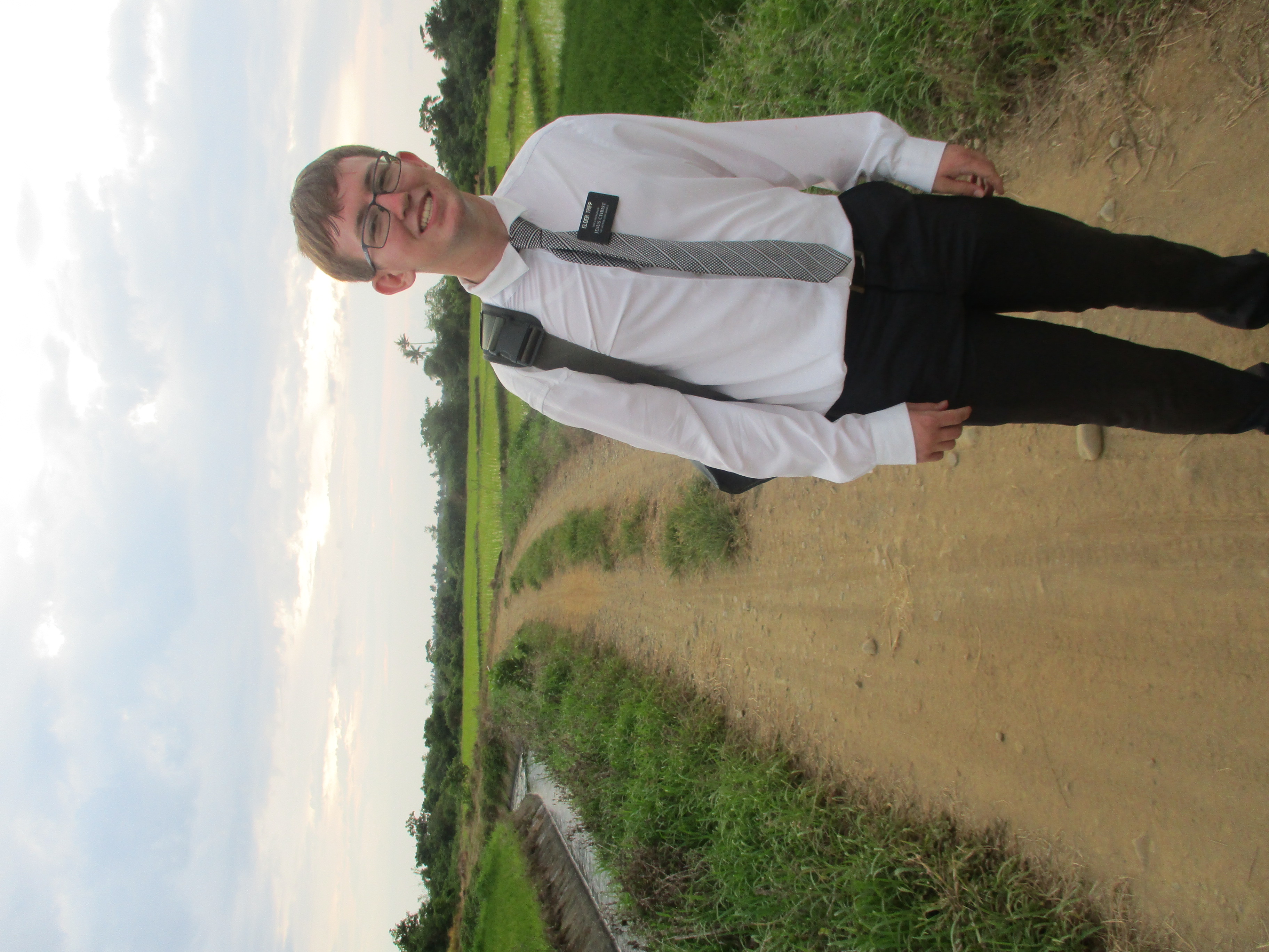 Elder Tripp dirt road